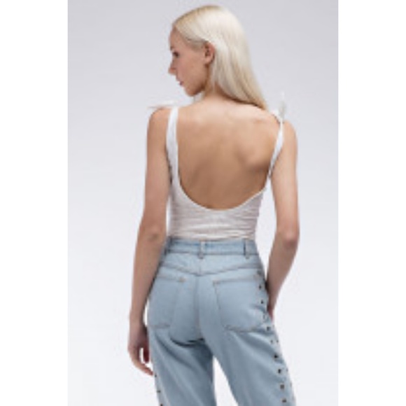 EYELET EMBROIDERED BODYSUIT - Picture 8 of 8